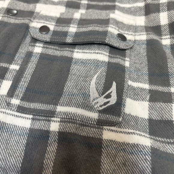 NWT Star Wars The Mandalorian Concept Art Adult Flannel Shacket Grey Size Small - Picture 4 of 11